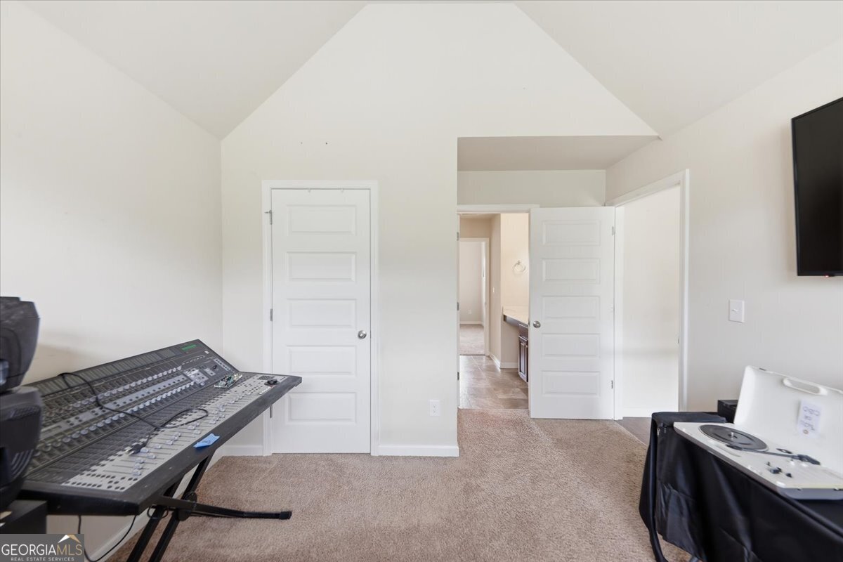 6636 Coker Way Property Photo 32
