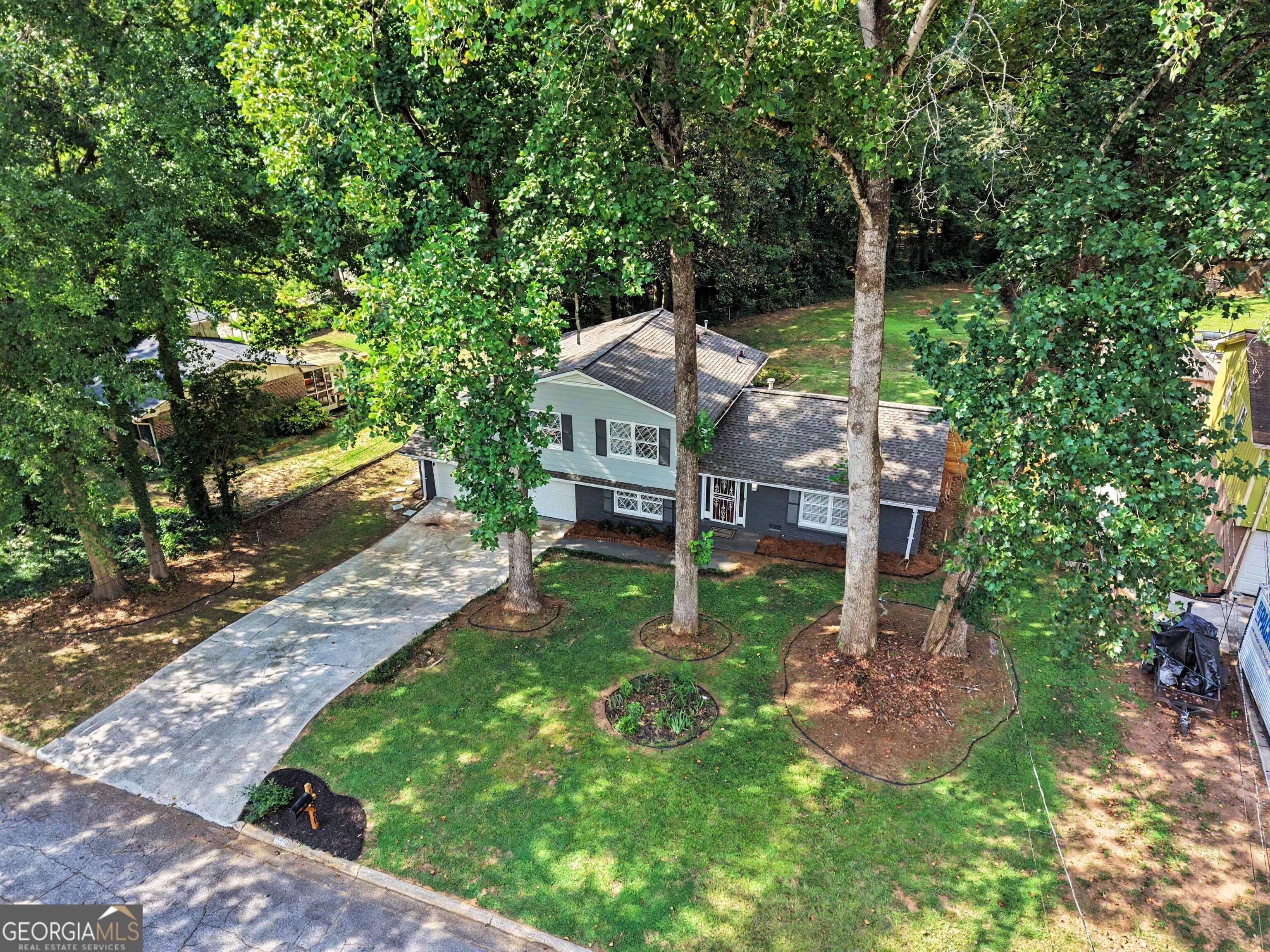 3960 Wedgefield Circle Property Photo 1