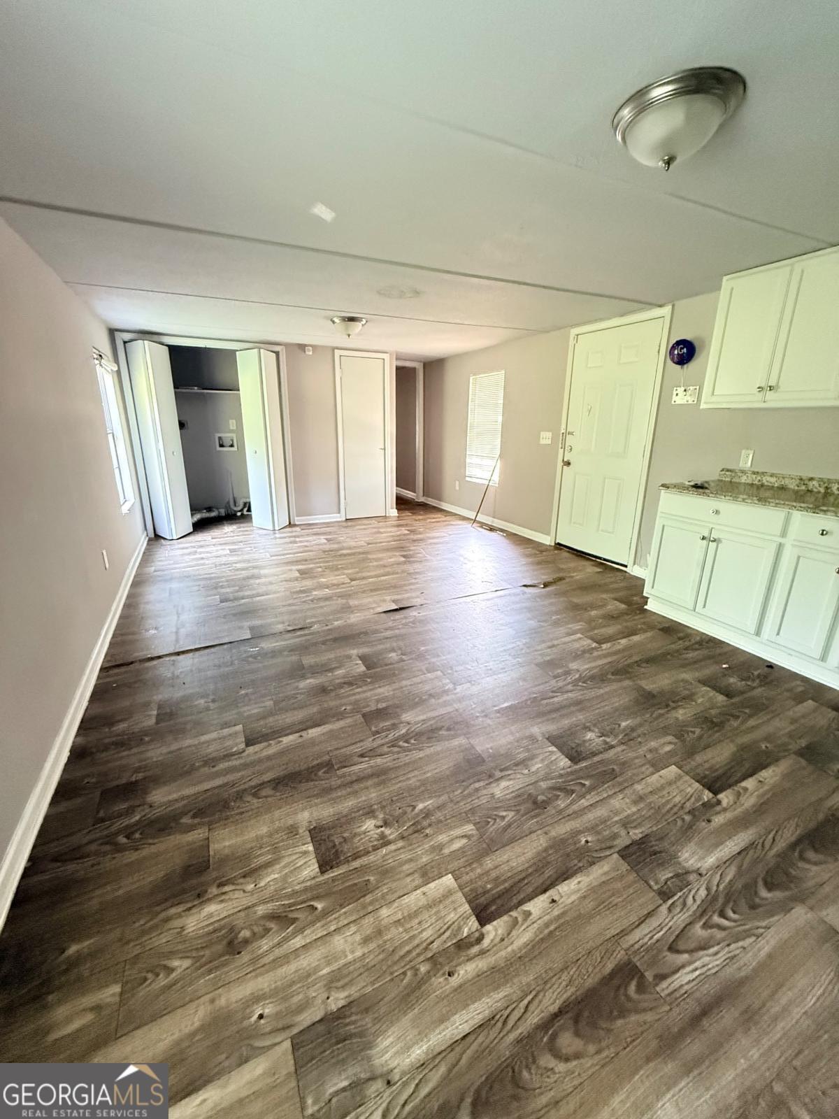 30 Winston Way Property Photo 2