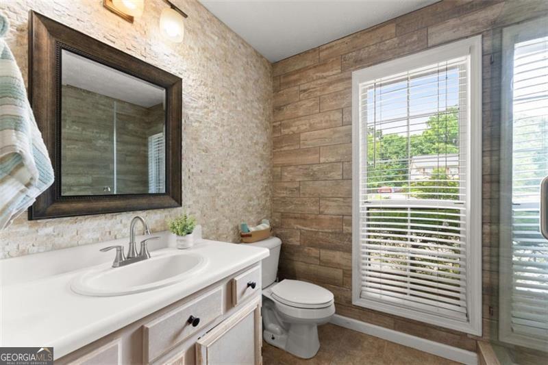 2035 Huntington Hill Trace Property Photo 16
