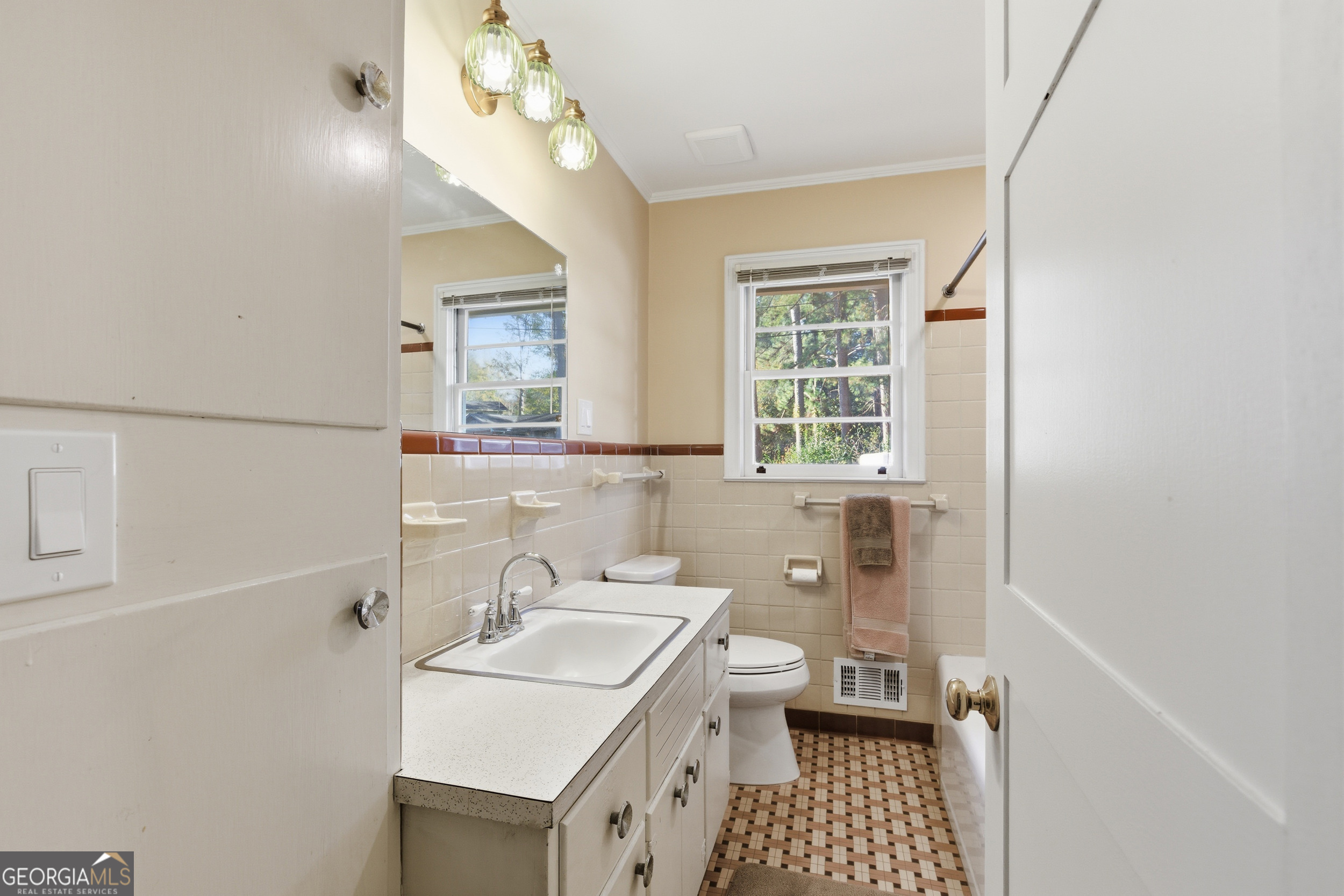 117 Glencrest Drive Property Photo 10