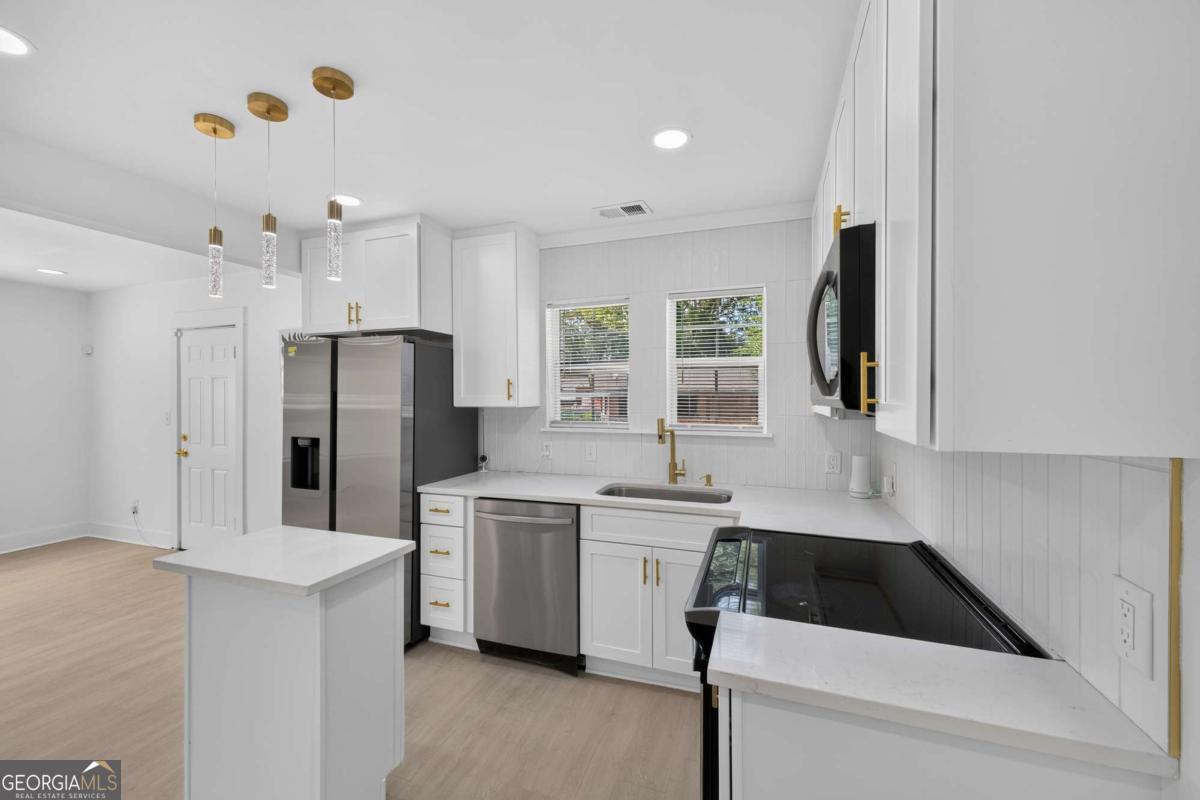 1458 Olive Street Sw Property Photo 9