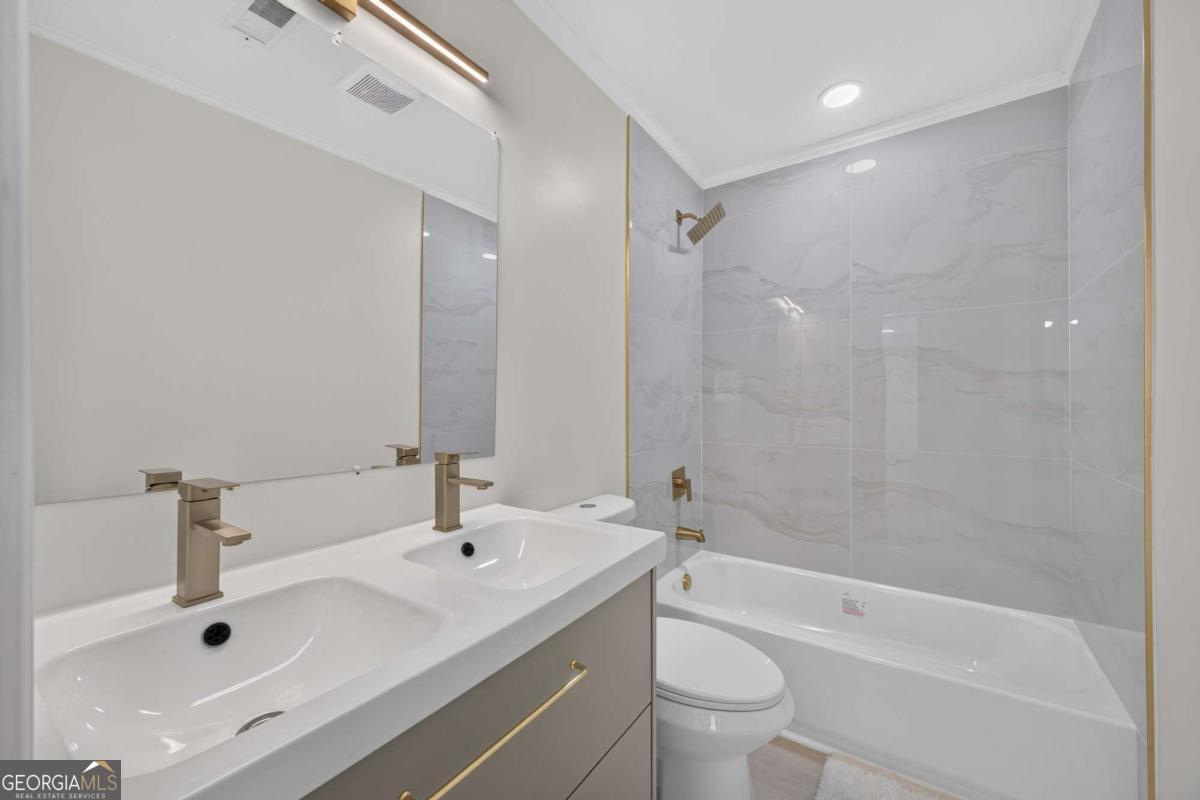 1458 Olive Street Sw Property Photo 12
