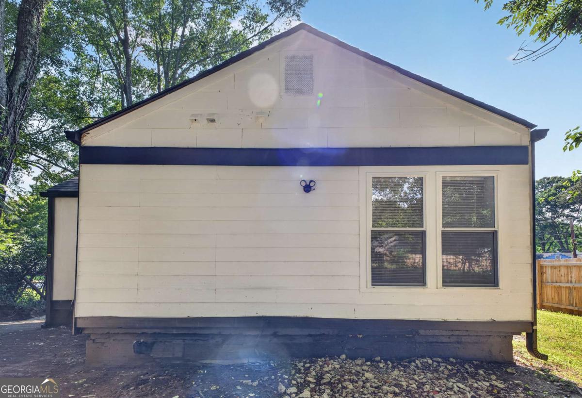 1458 Olive Street Sw Property Photo 23