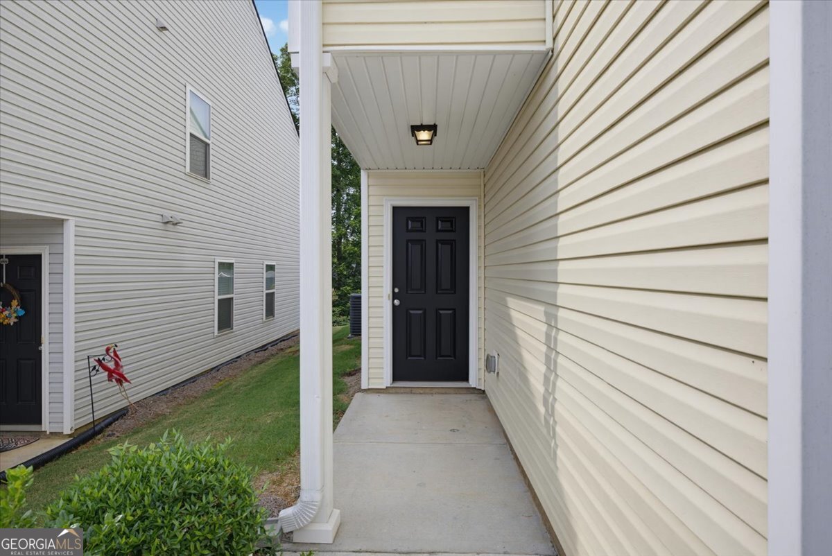 68 Sharp Way Property Photo 4