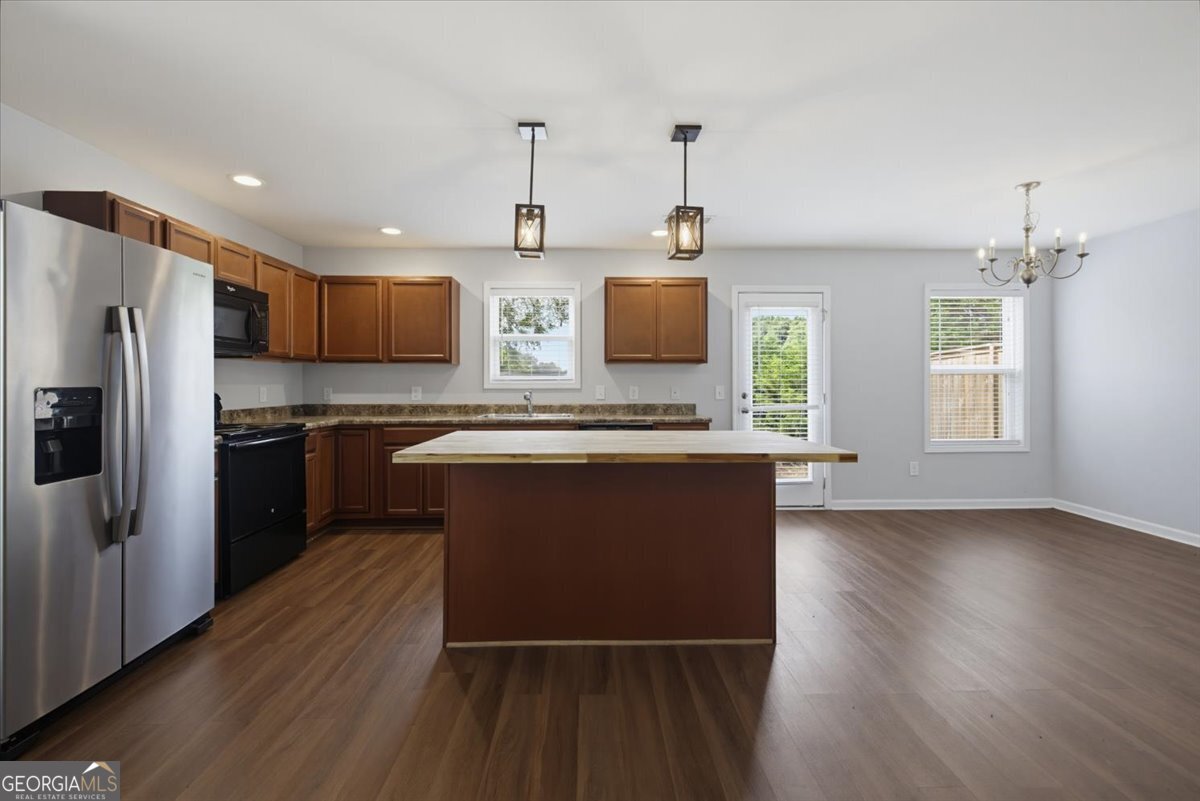 68 Sharp Way Property Photo 11