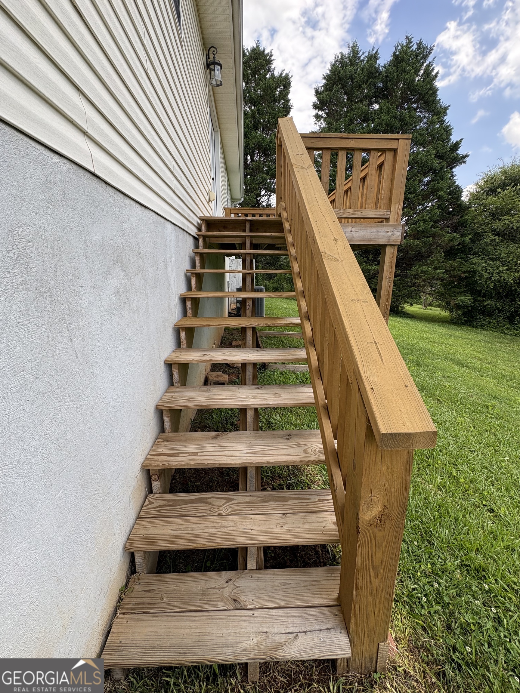 444 Ansley Road Property Photo 9
