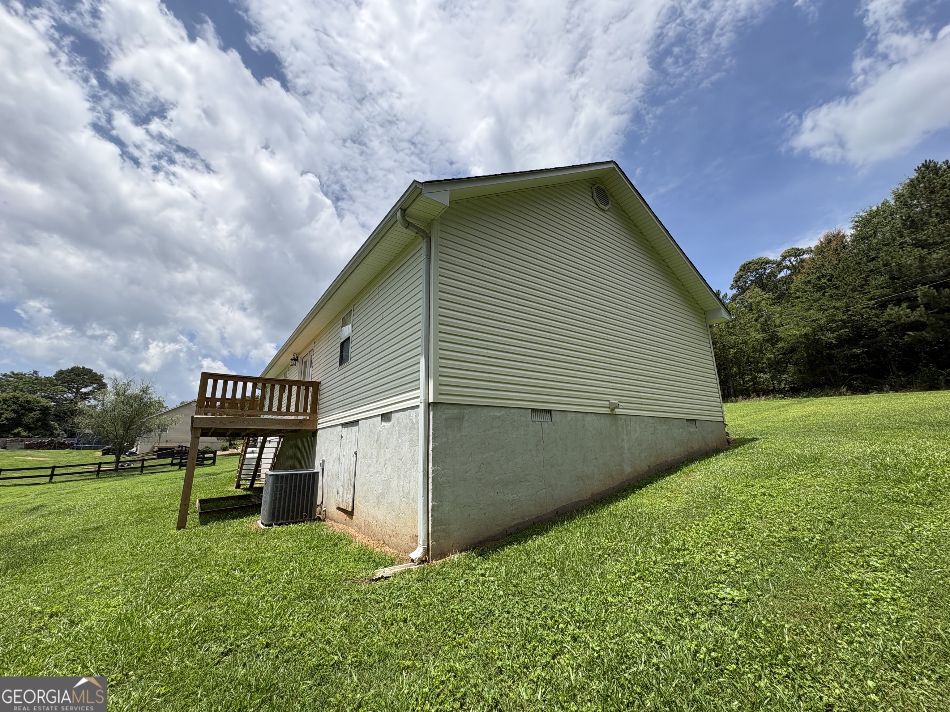 444 Ansley Road Property Photo 13