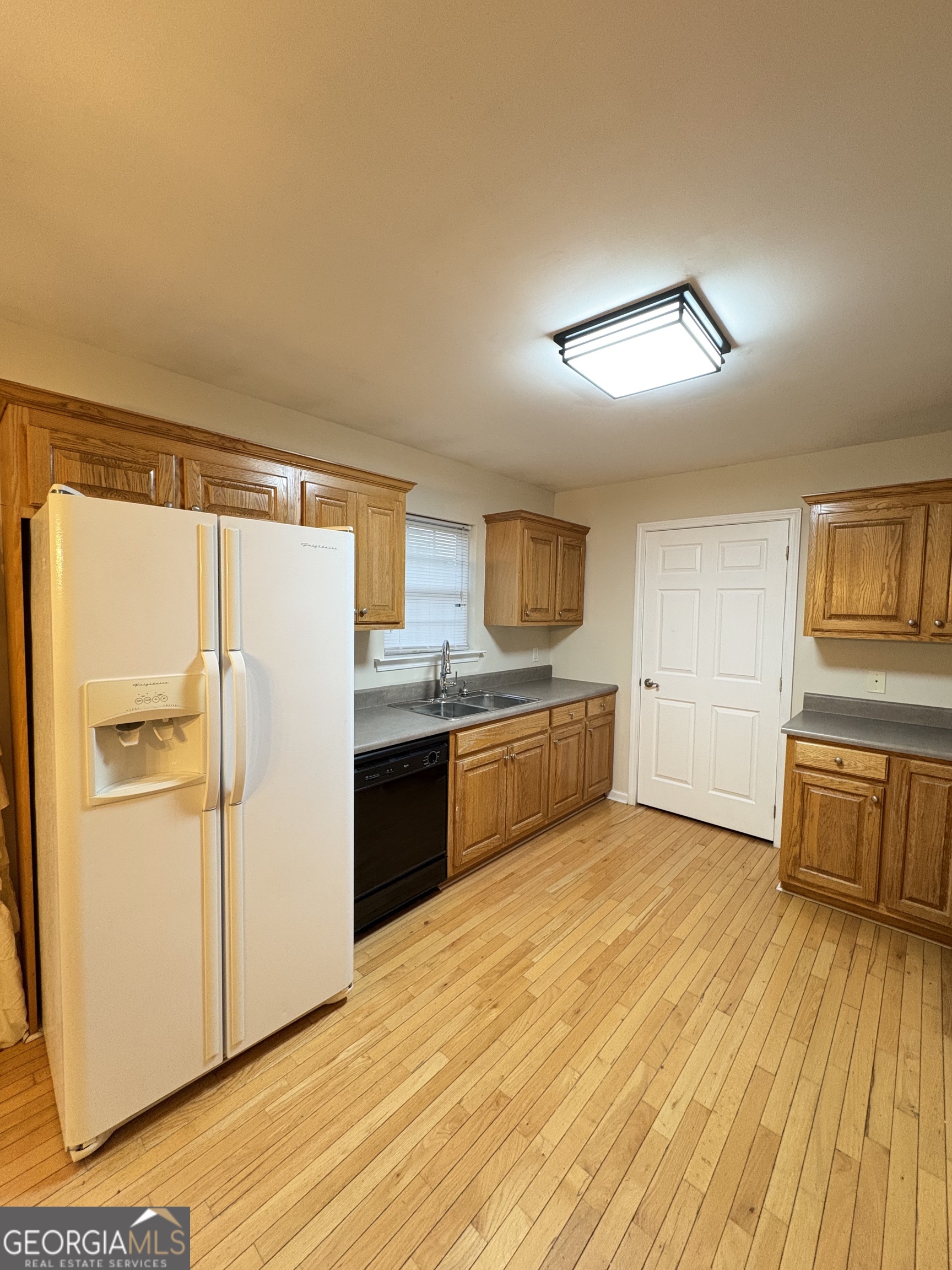 444 Ansley Road Property Photo 18