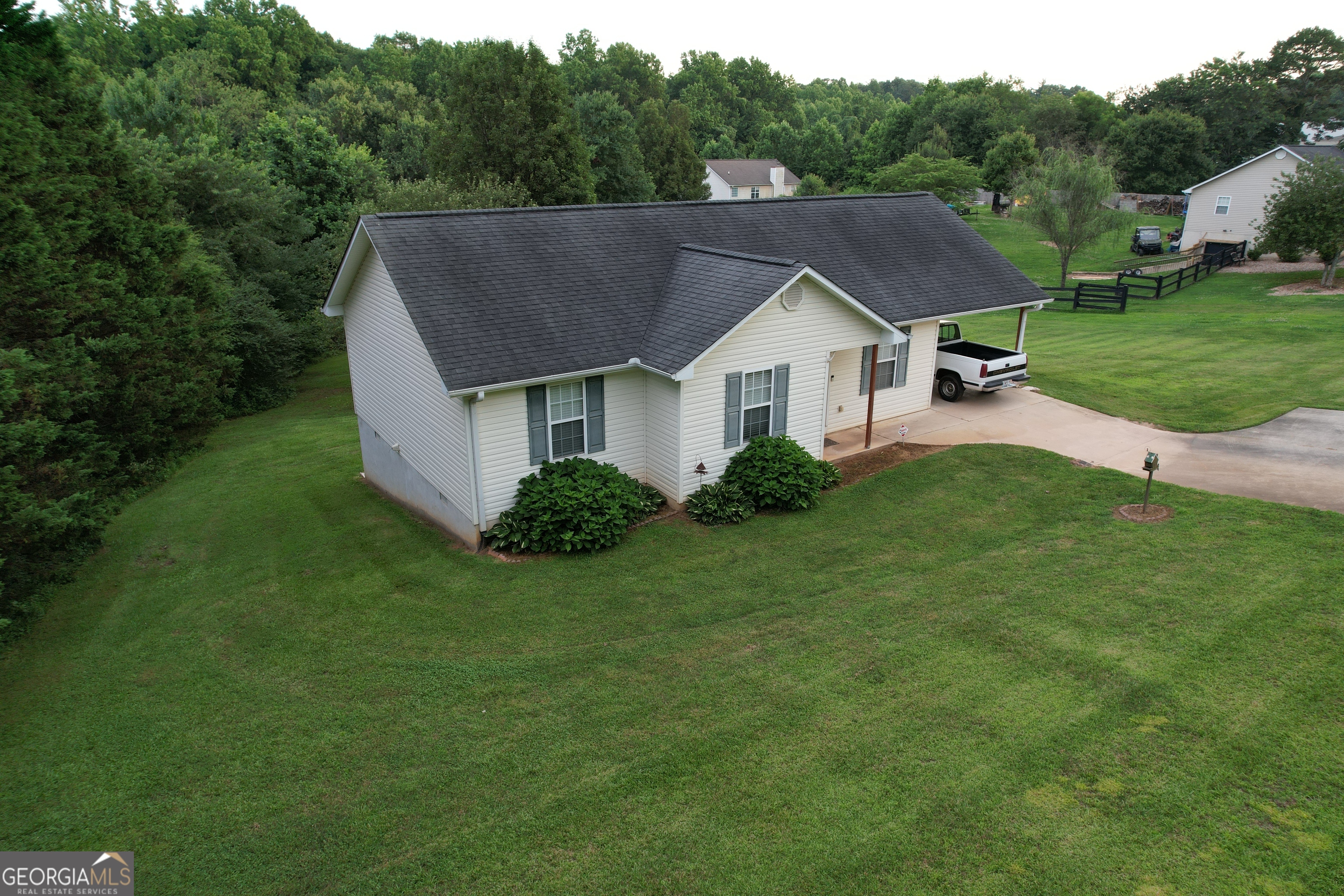 444 Ansley Road Property Photo 39