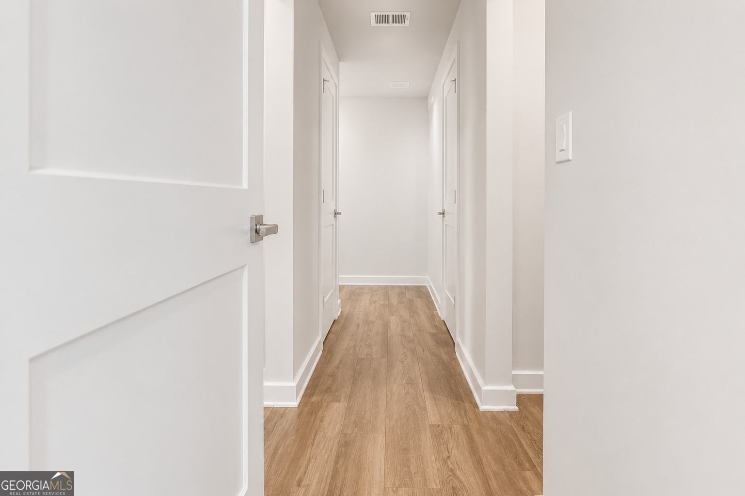 1129 Bluecoat Circle Property Photo 15