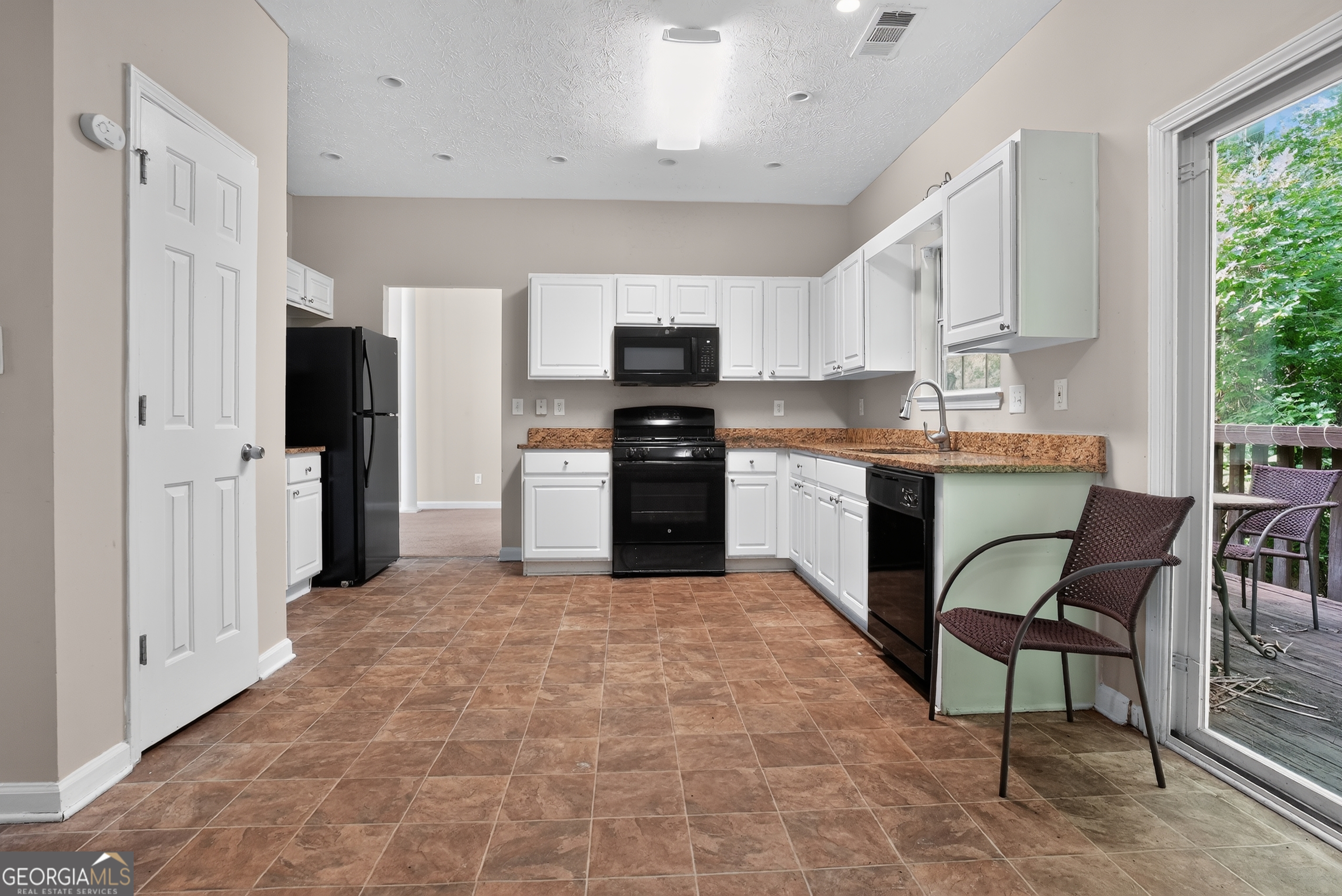 6065 Shadow Lake View Property Photo 11
