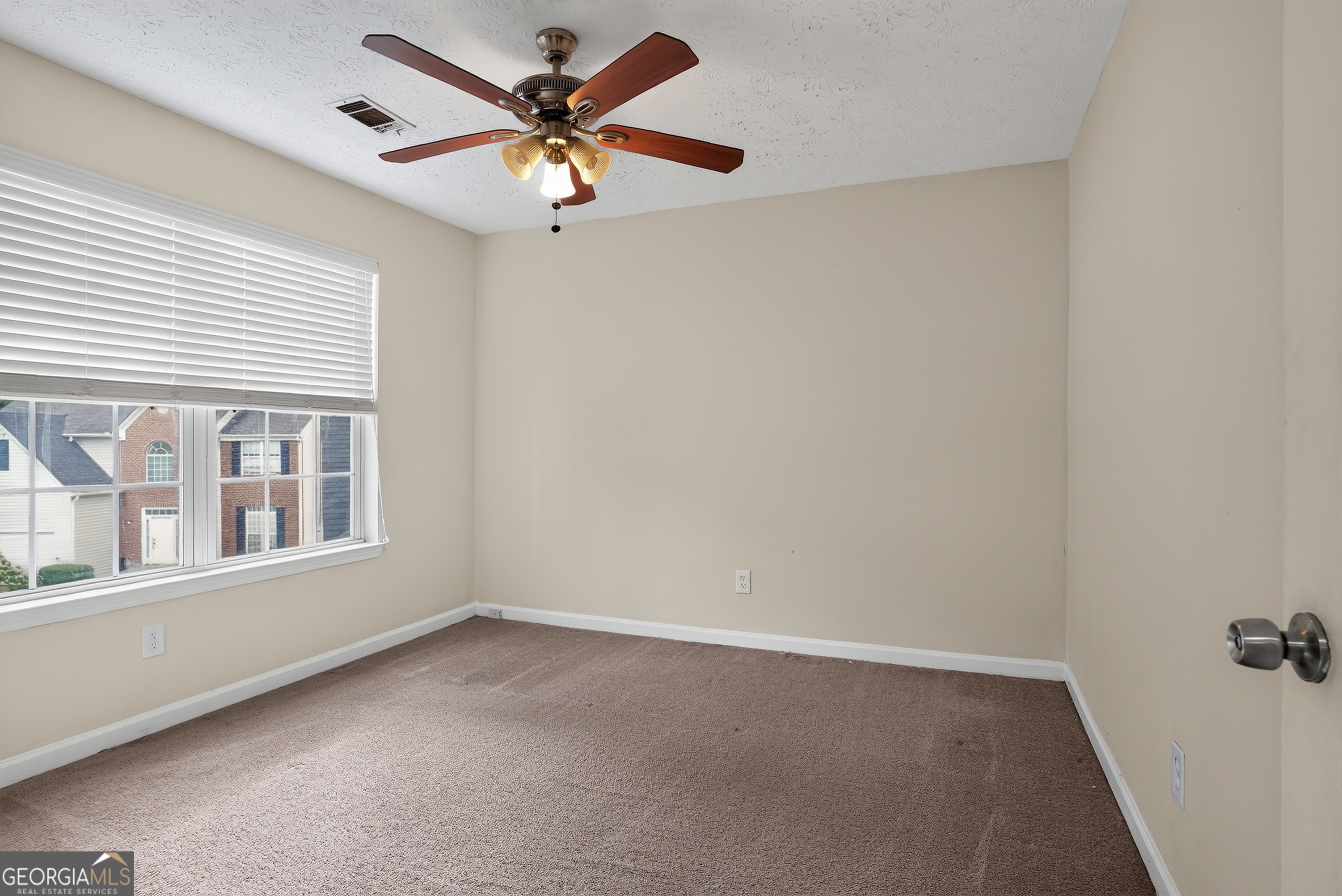 6065 Shadow Lake View Property Photo 16