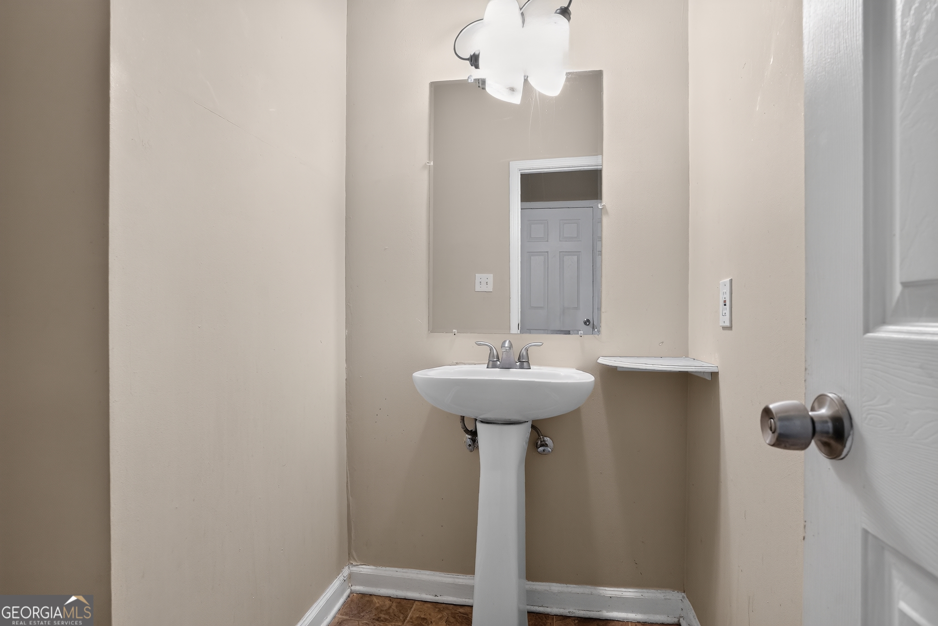 6065 Shadow Lake View Property Photo 27