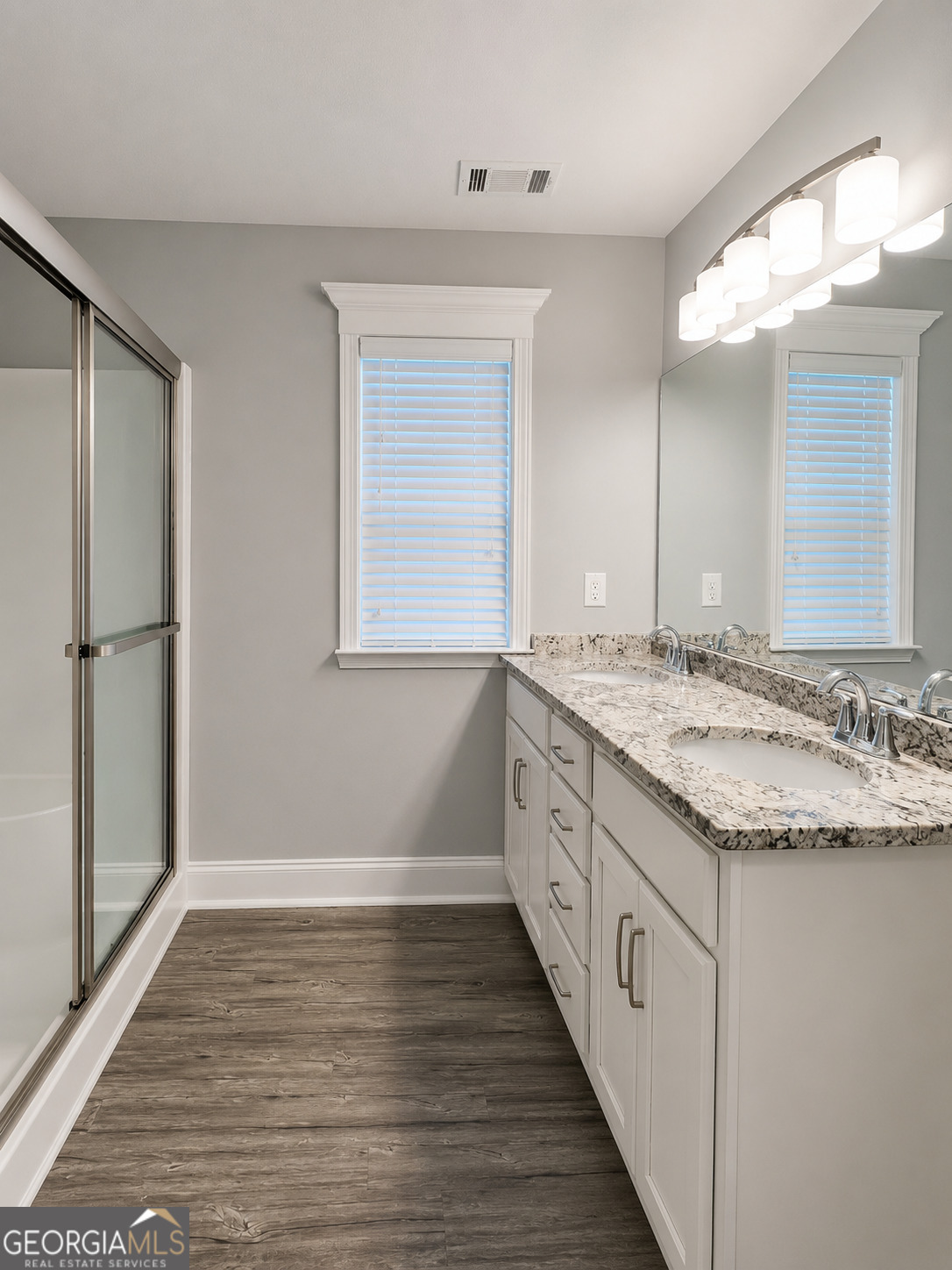 308 Lamplight Drive Property Photo 17