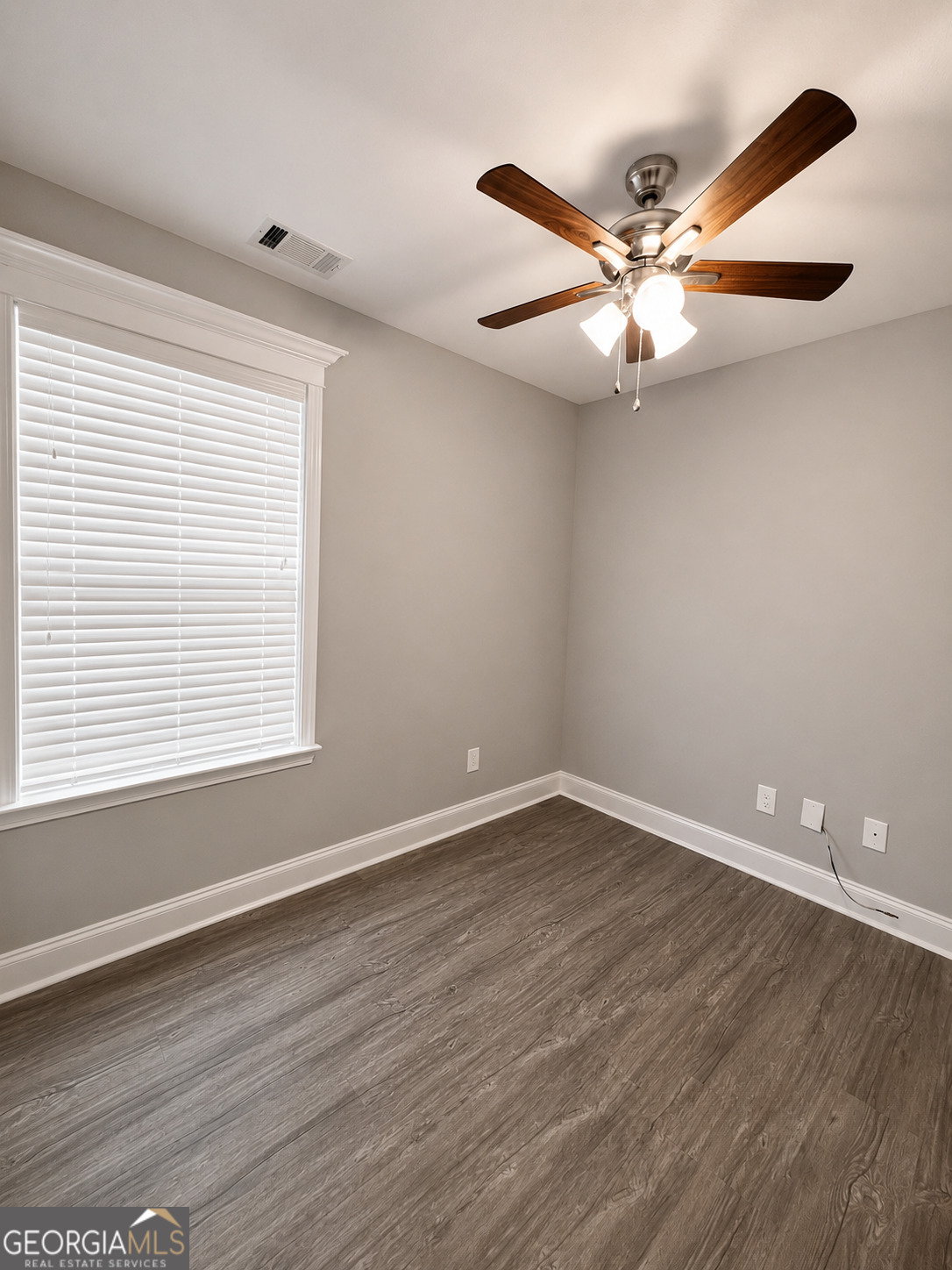 308 Lamplight Drive Property Photo 25