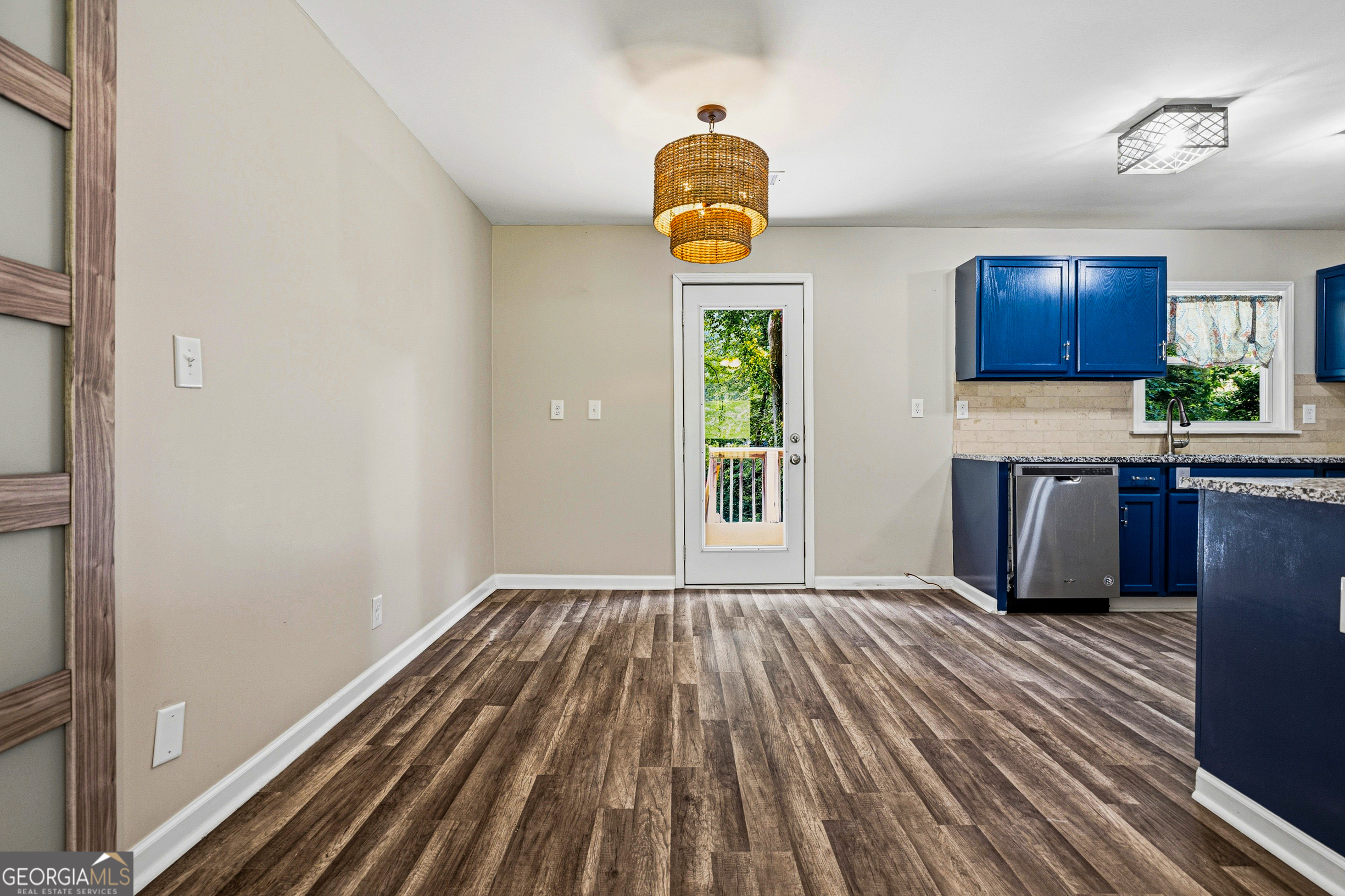 1661 San Gabriel Avenue Property Photo 11
