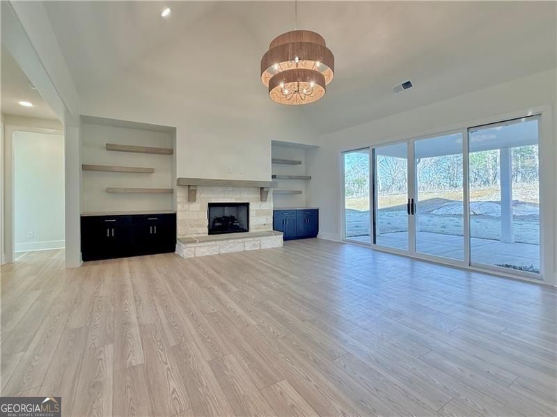 122 Palisade Drive Property Photo 7