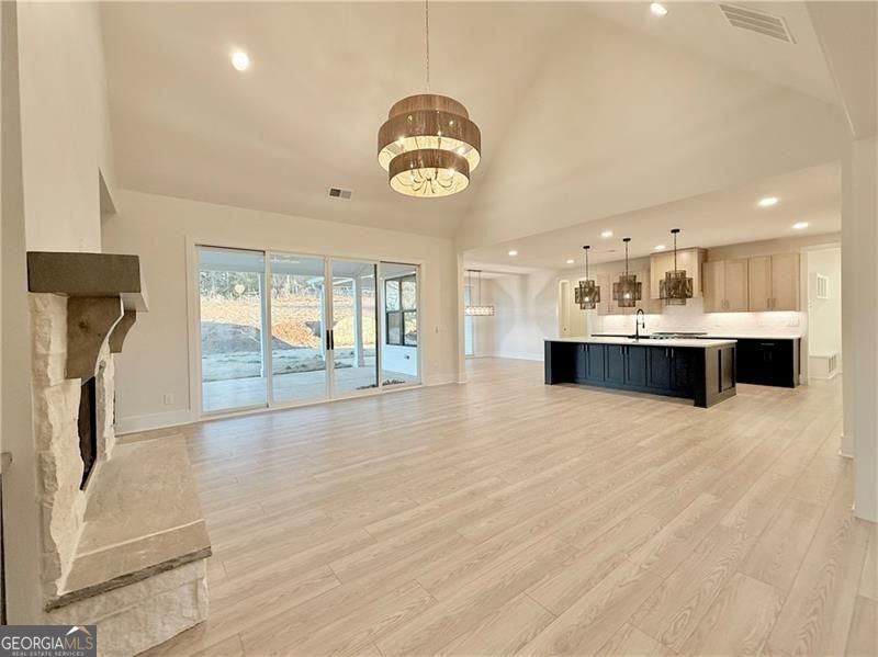 122 Palisade Drive Property Photo 13