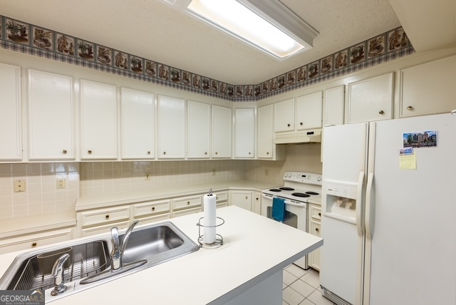 206 Cedarwood Lane Property Photo 10