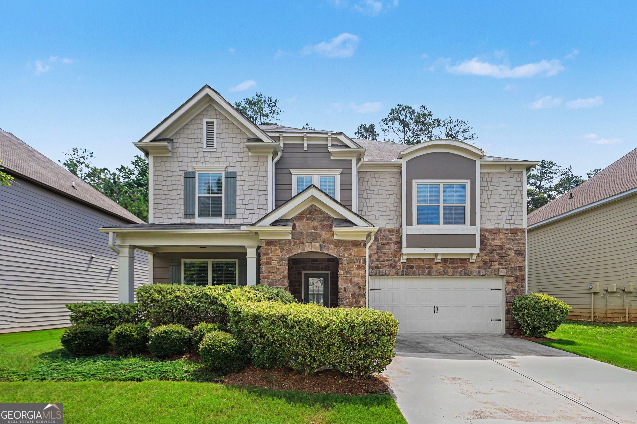 5118 Amberland Square Property Photo 1