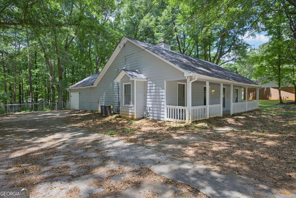 440 Cowan Road Property Photo 1