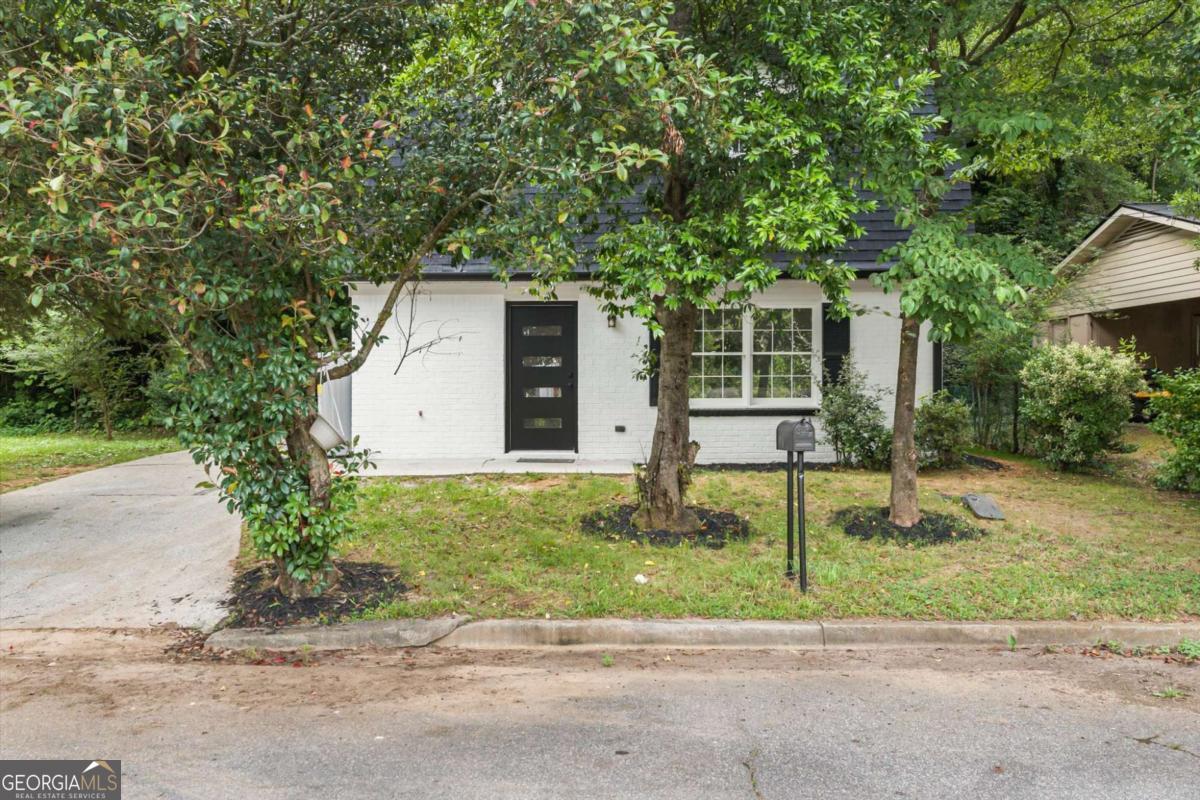 105 Elizabeth Street Property Photo 2