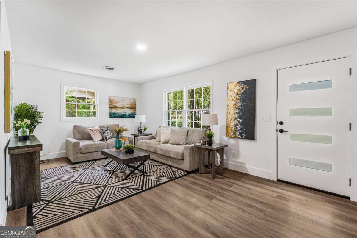 105 Elizabeth Street Property Photo 12
