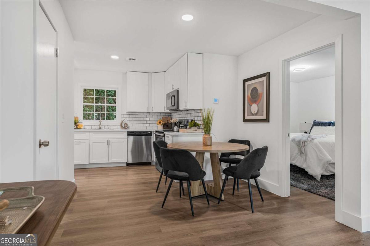 105 Elizabeth Street Property Photo 18