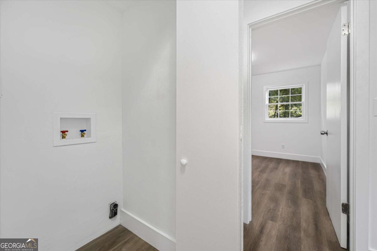 105 Elizabeth Street Property Photo 32