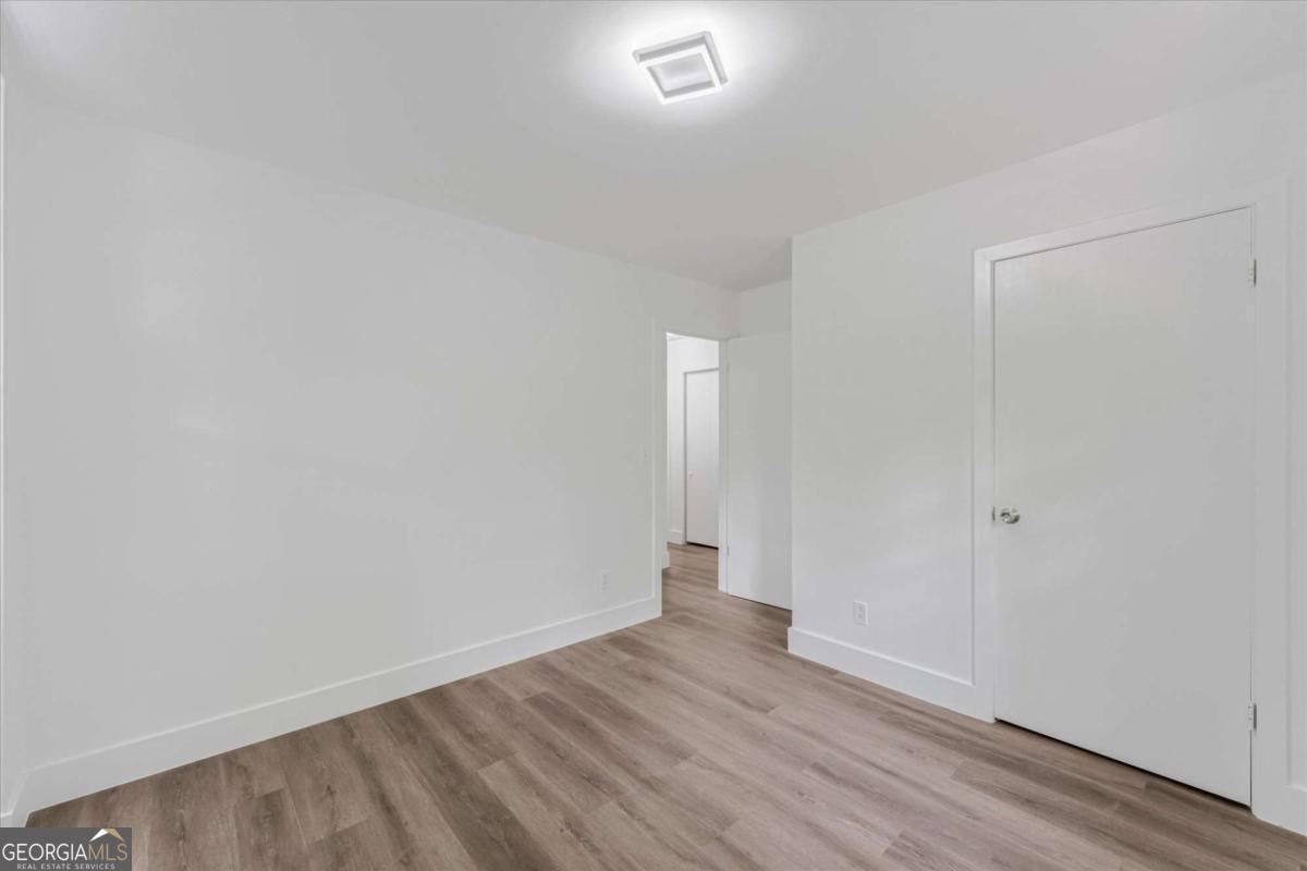 105 Elizabeth Street Property Photo 36