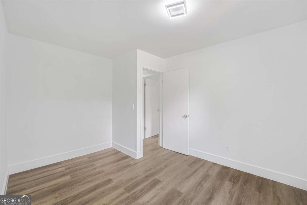 105 Elizabeth Street Property Photo 38