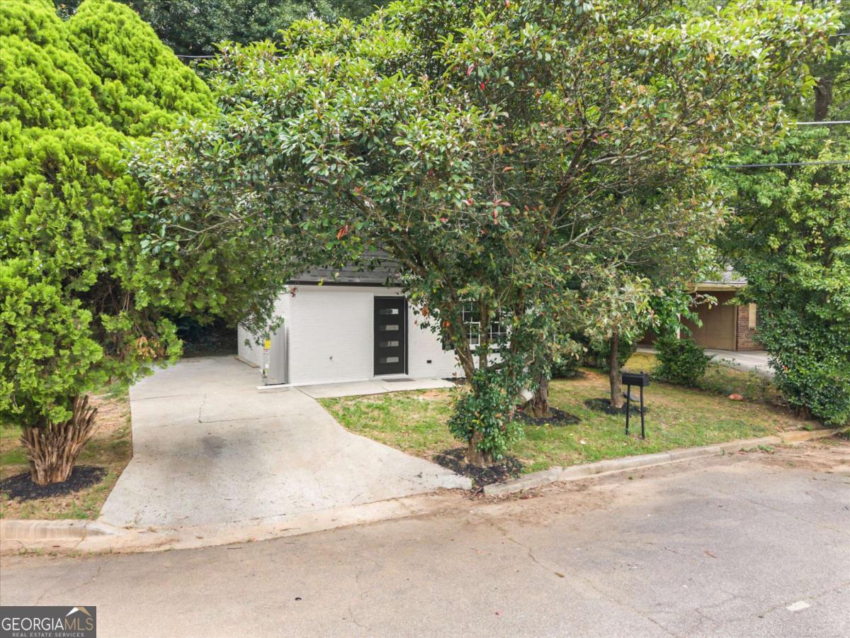 105 Elizabeth Street Property Photo 40