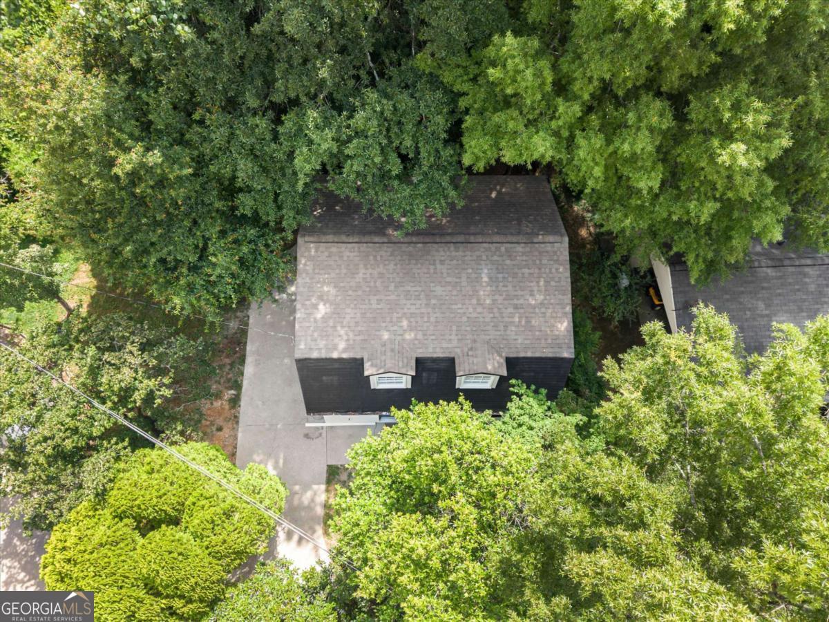 105 Elizabeth Street Property Photo 43