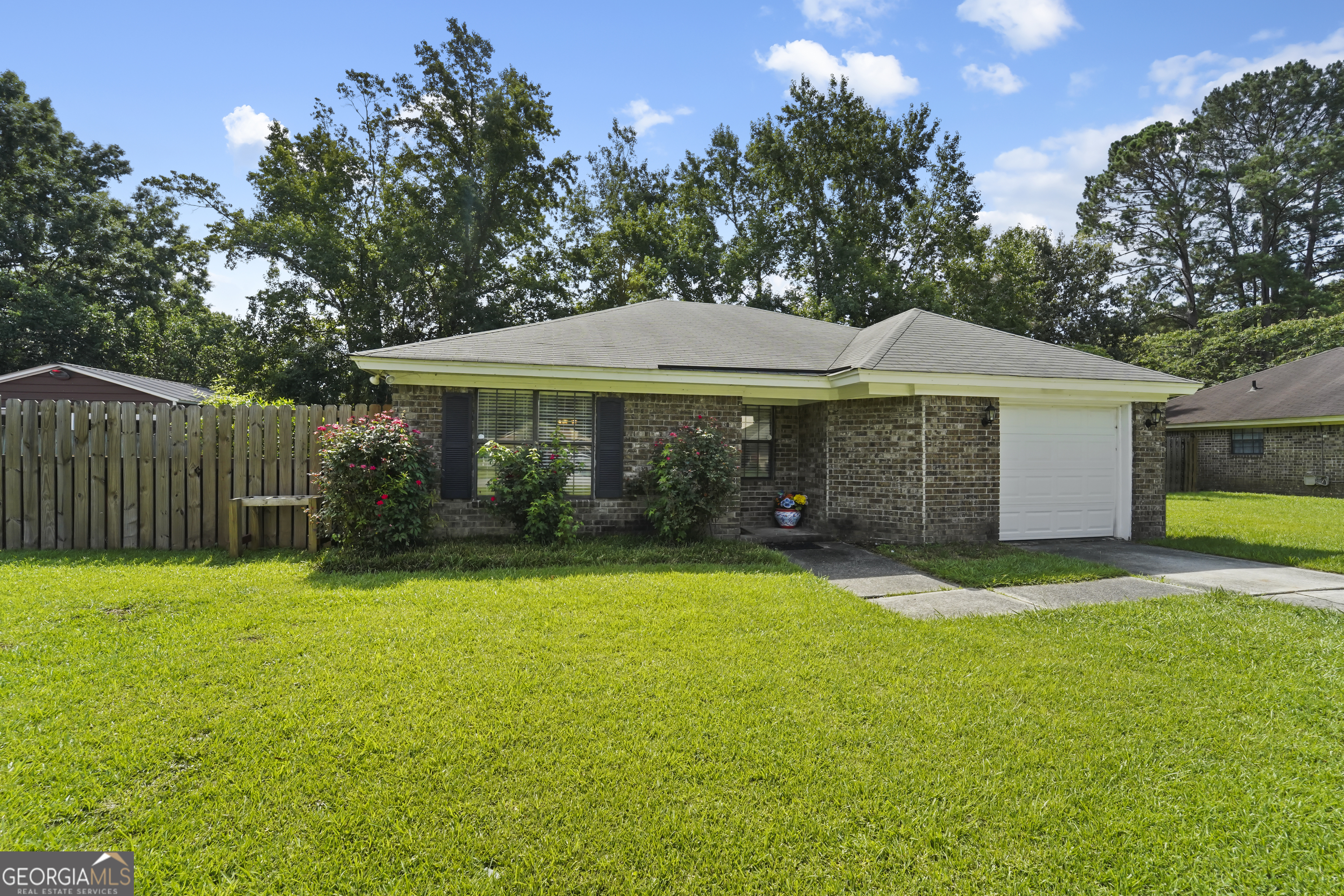 604 Ryan Lane Property Photo 2