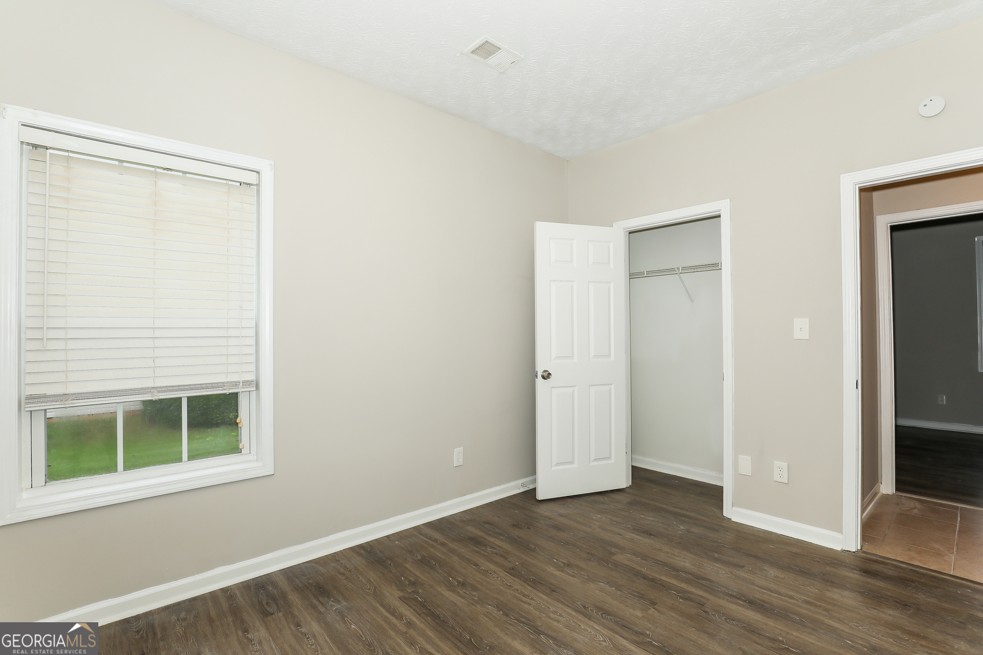 1055 Maple Leaf Drive Property Photo 18