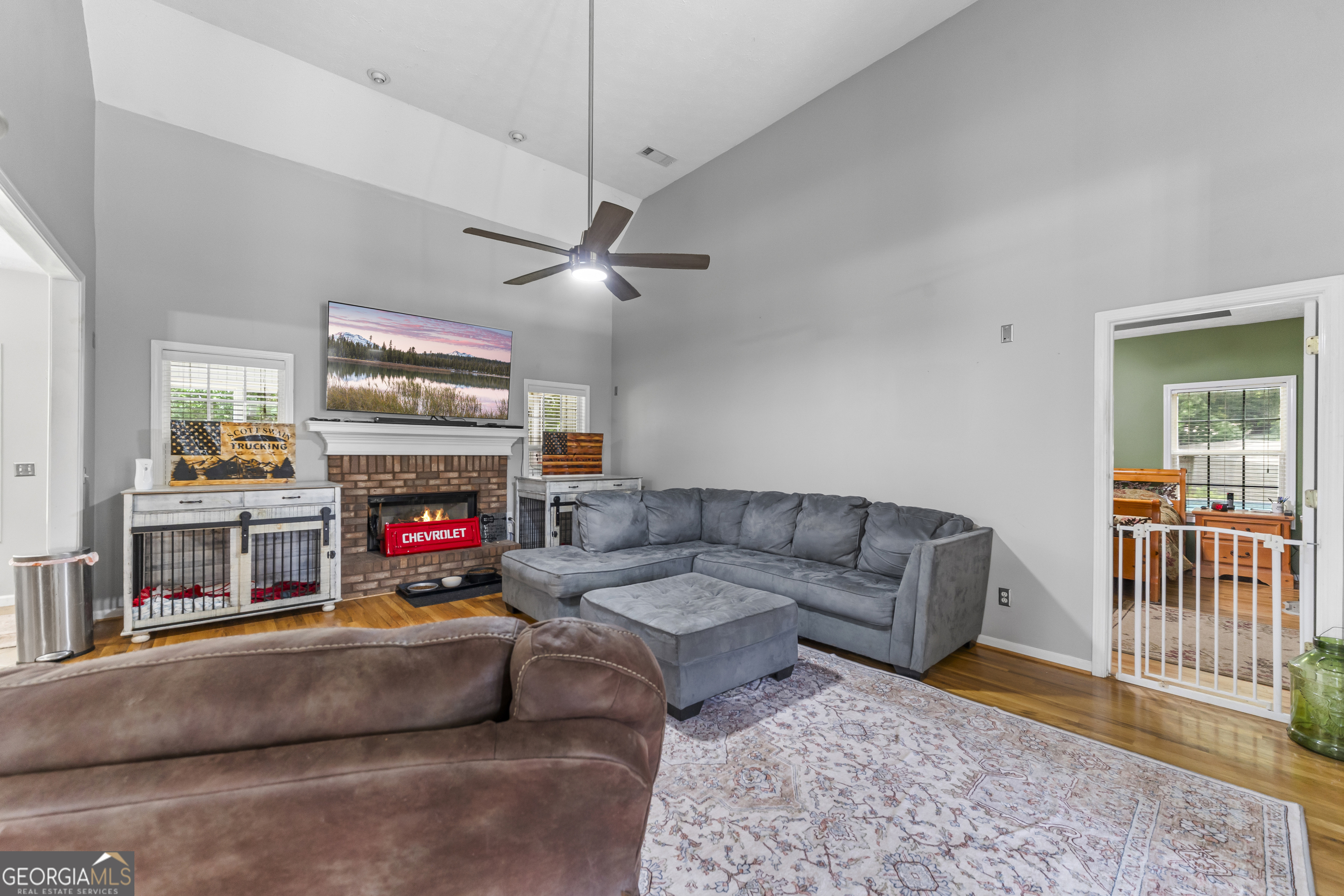 238 Apple Valley Road Property Photo 12