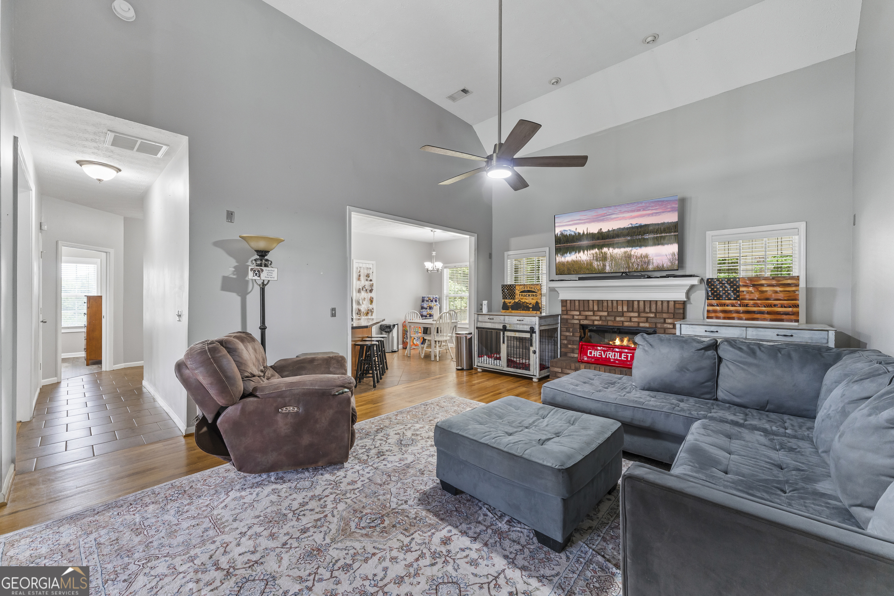 238 Apple Valley Road Property Photo 13