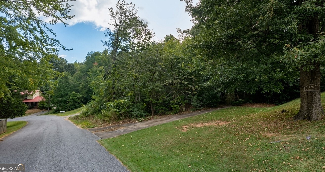 321 Hubbard Circle Property Photo 2
