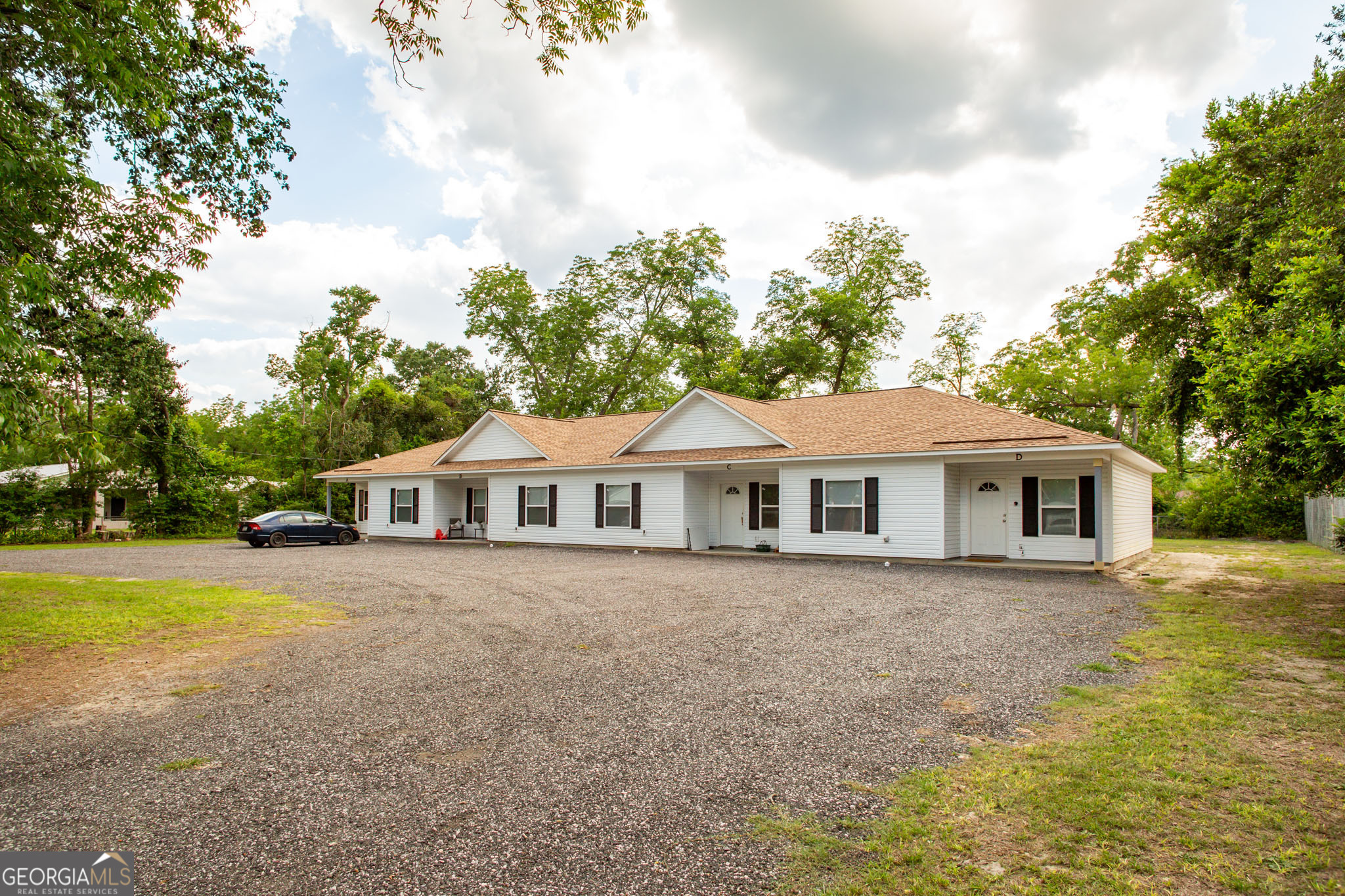 1205 Winona Avenue Property Photo 1