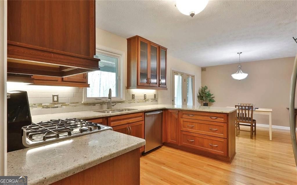 385 Vaughn Road Property Photo 21