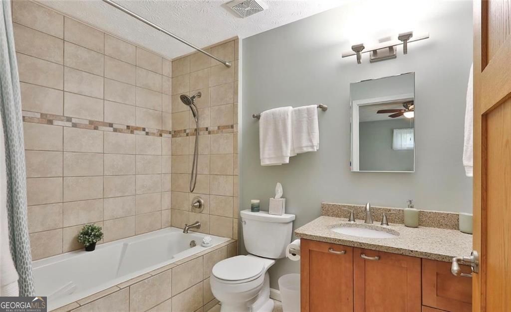 385 Vaughn Road Property Photo 30