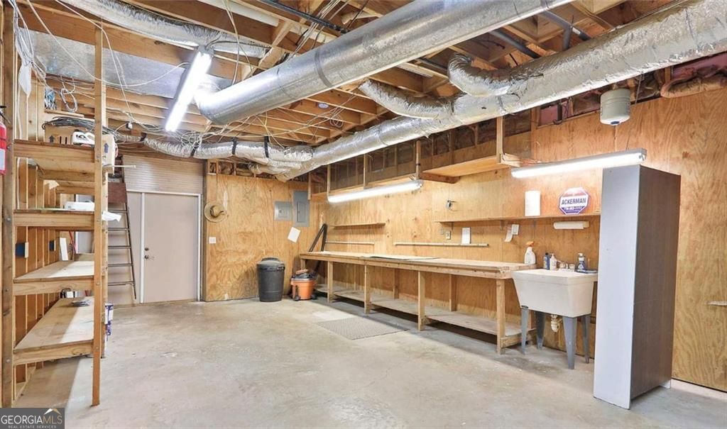 385 Vaughn Road Property Photo 54
