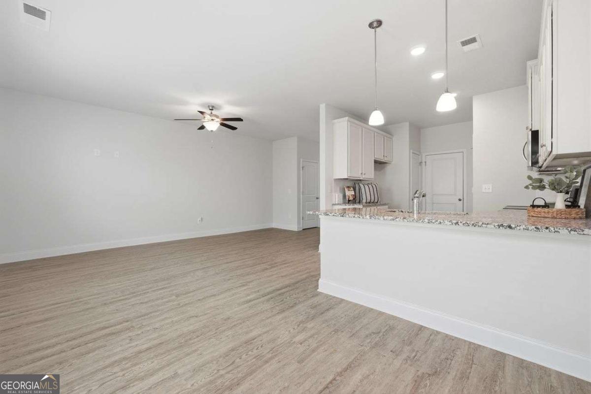 11248 Benton Loop Property Photo 10