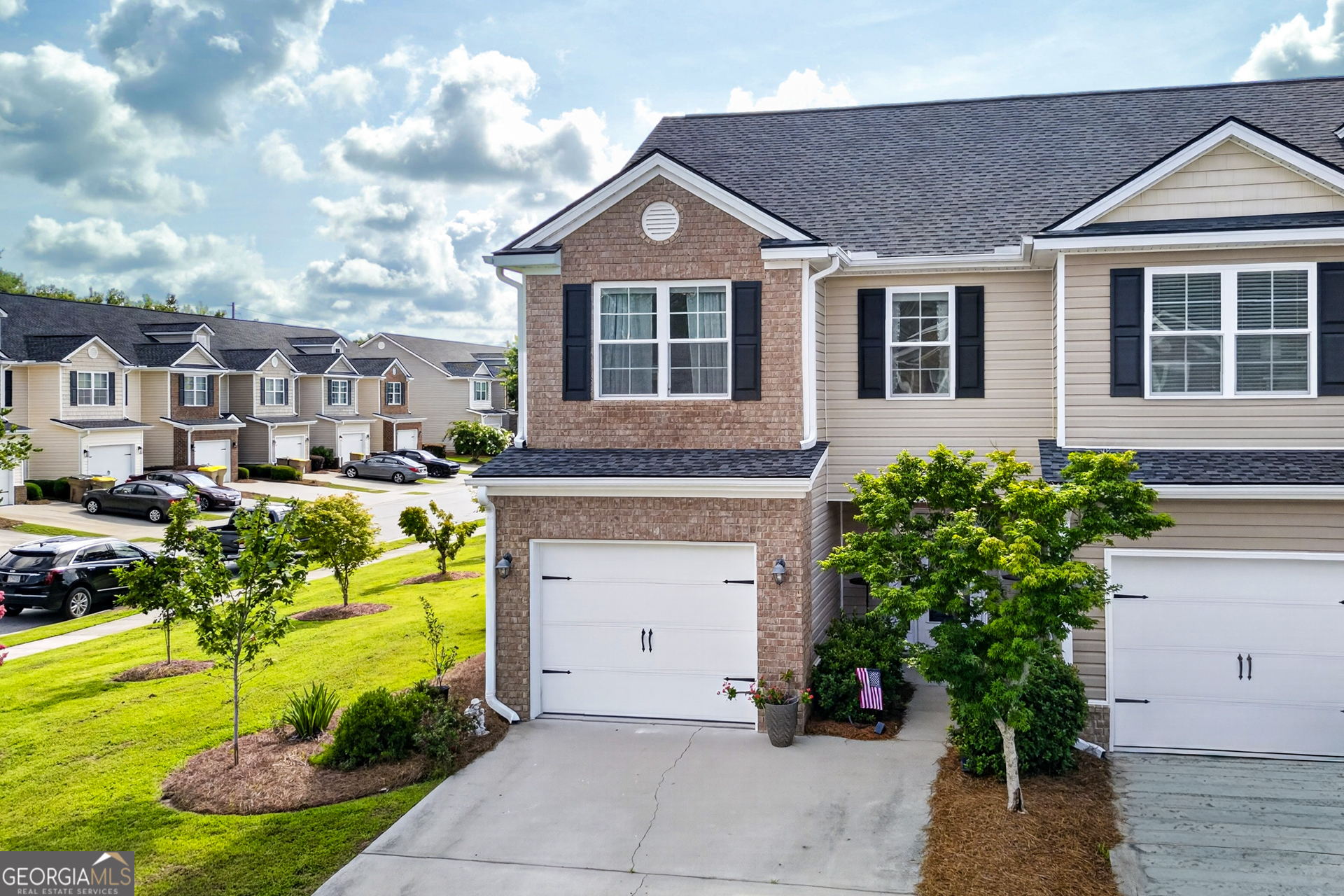 255 Cantle Drive Property Photo 1