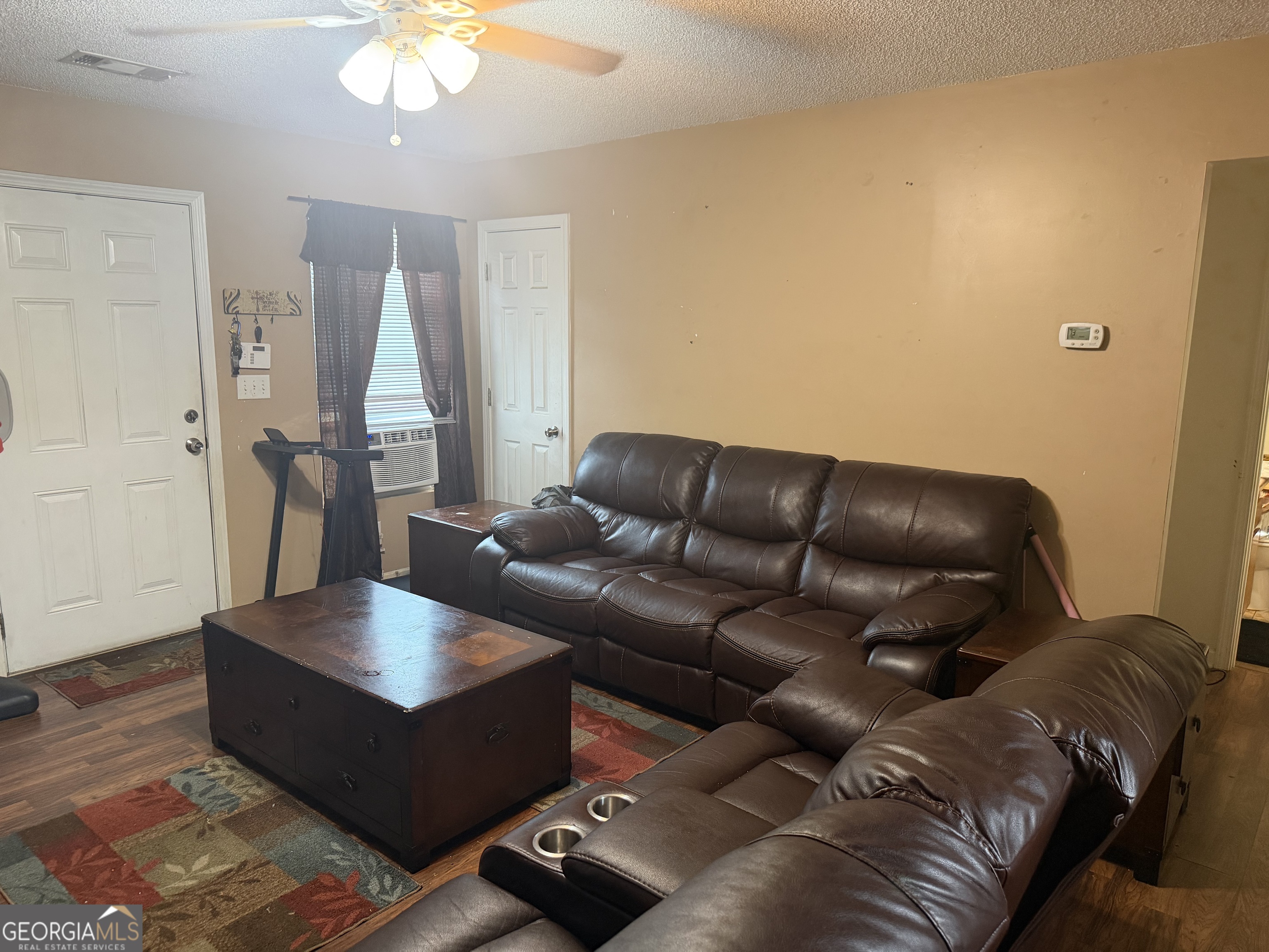 106 Clover Street Property Photo 2