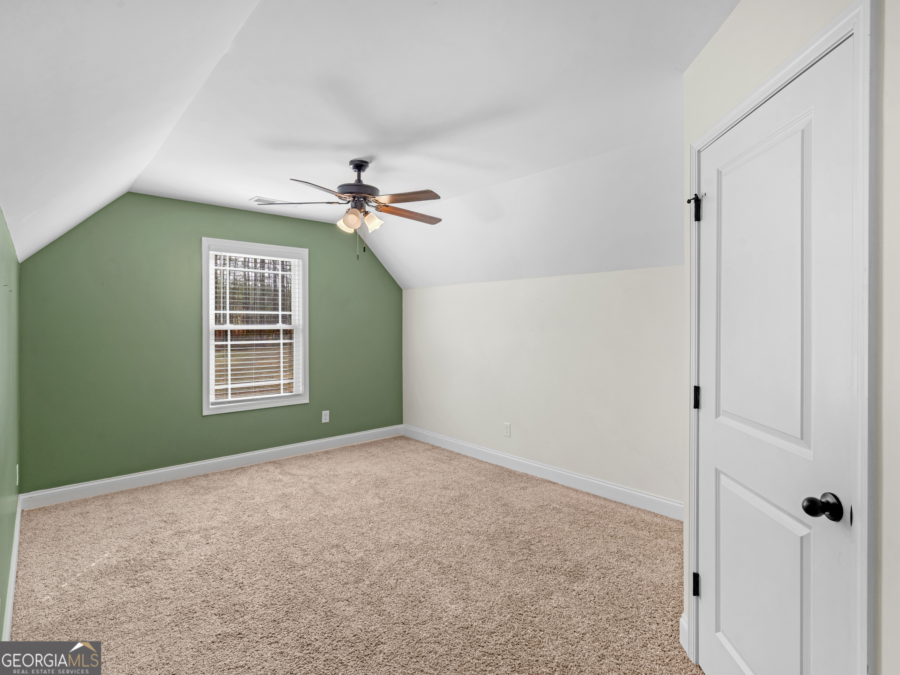 119 Mylee Cove Property Photo 41