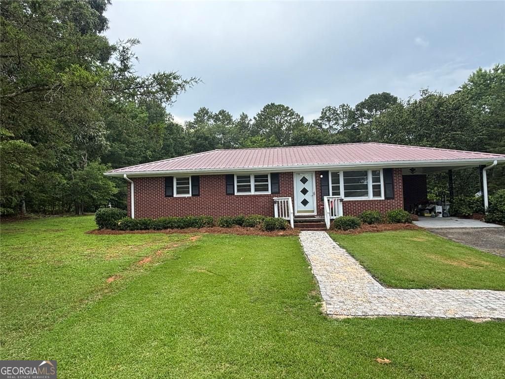 115 Pineview Lane Property Photo 3