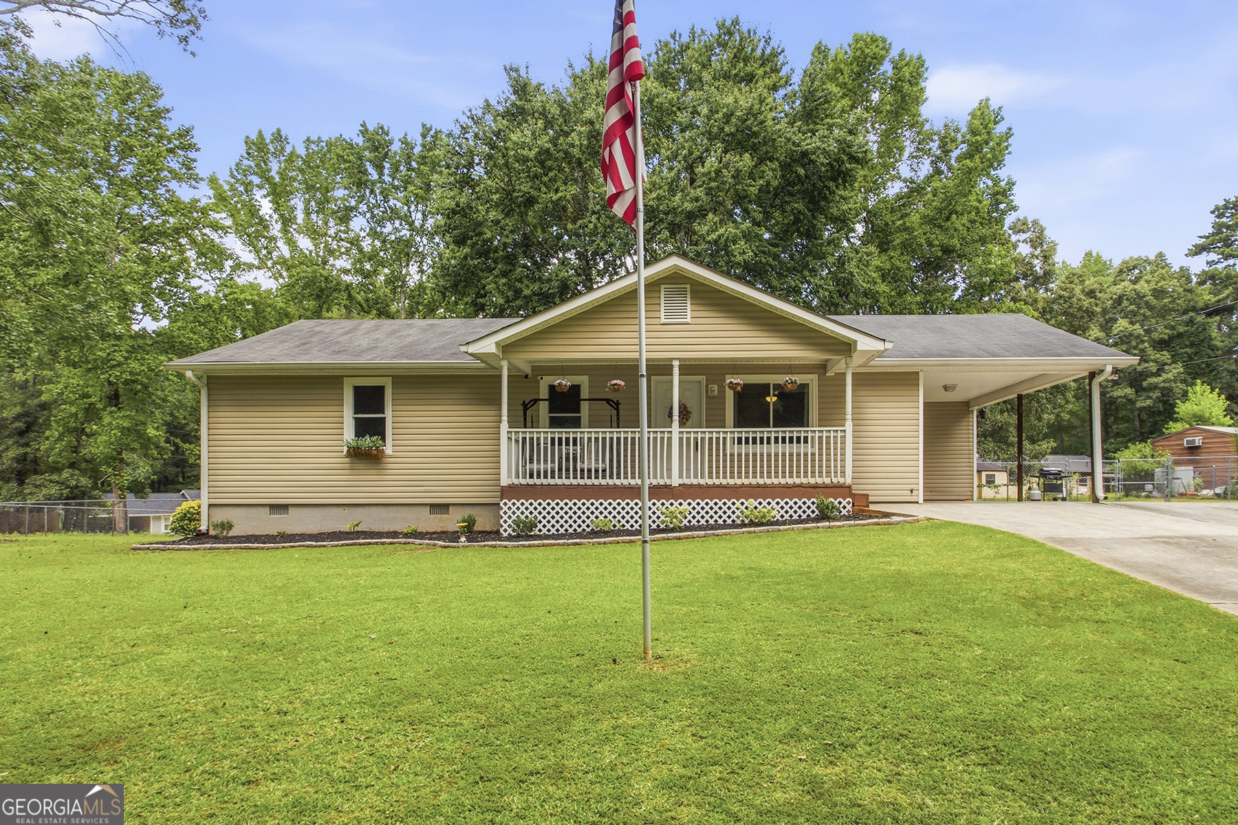 145 Highland Circle Property Photo 1