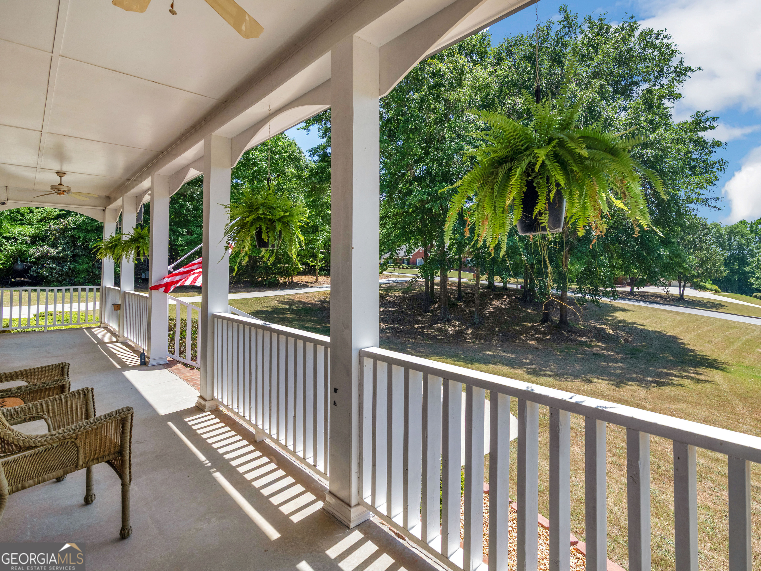 511 Clearwater Drive Property Photo 3